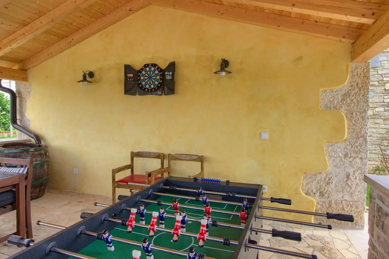 Istrian Villa Orbanici With Private Pool For Up To 12 Persons קרואטיה