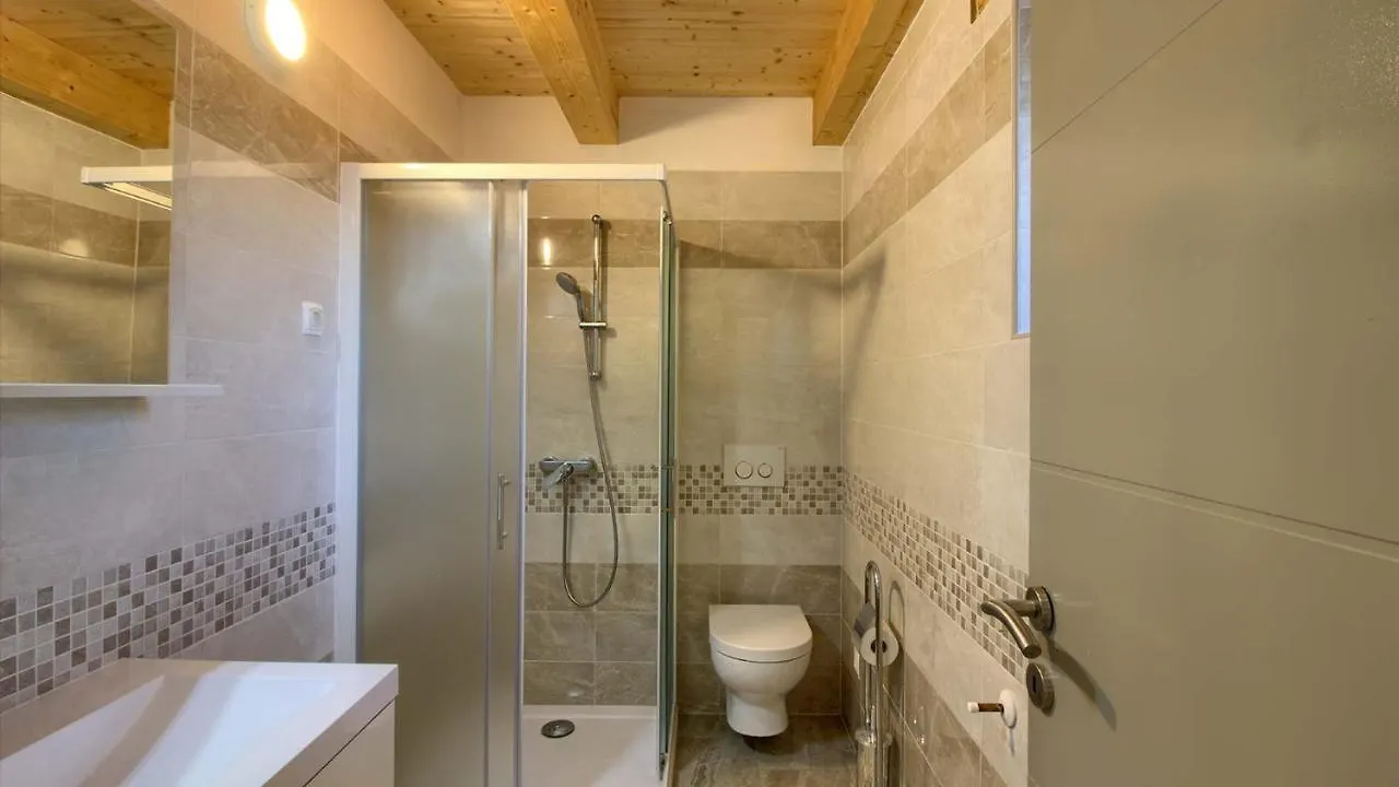 Istrian Villa Orbanici With Private Pool For Up To 12 Persons